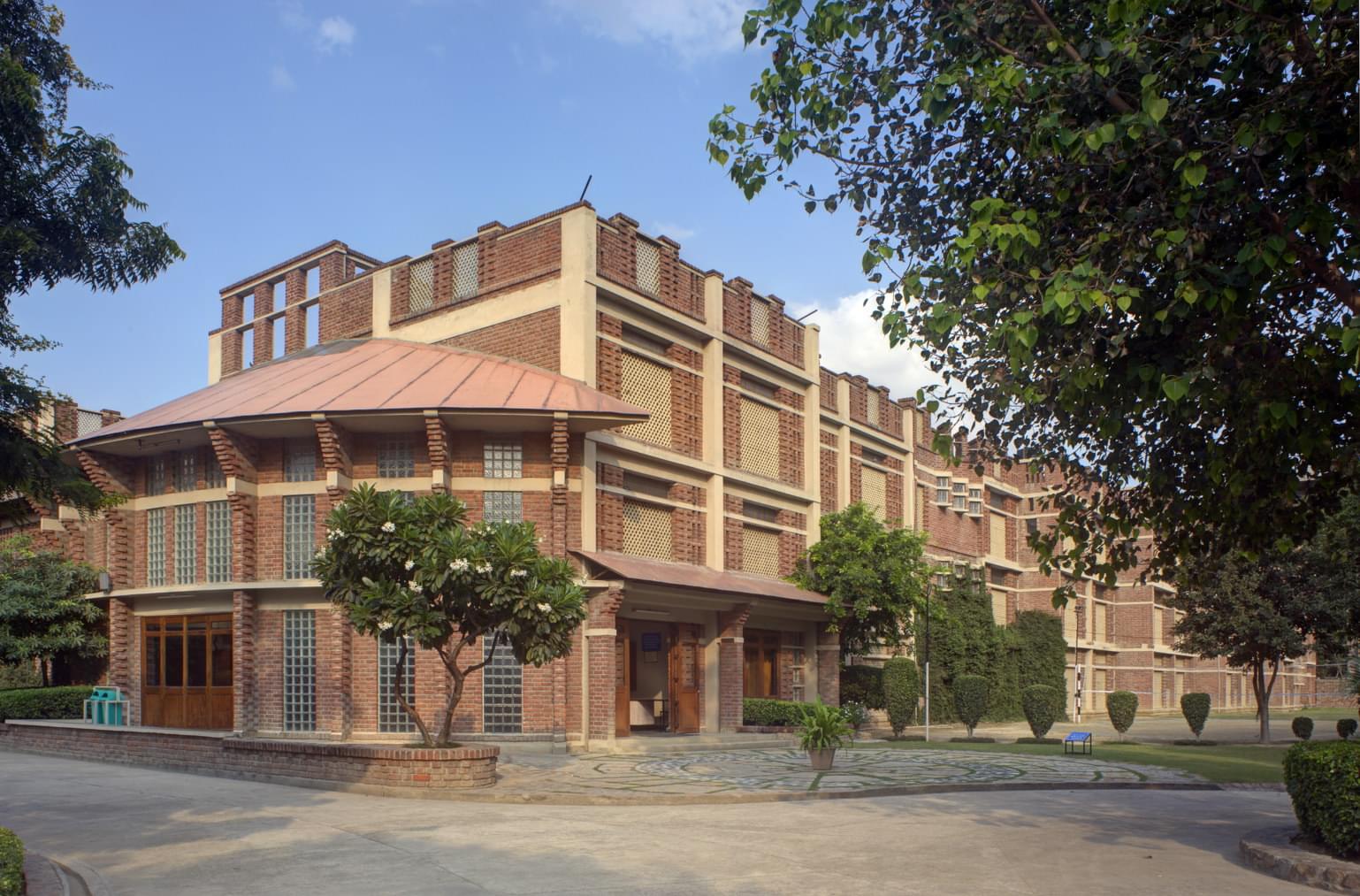 AKGEC Infrastructure photo 7